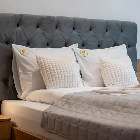 Апартаменты Gomax 3,4 &