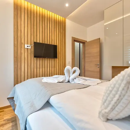 Апартаменты Gomax 3,4 & *